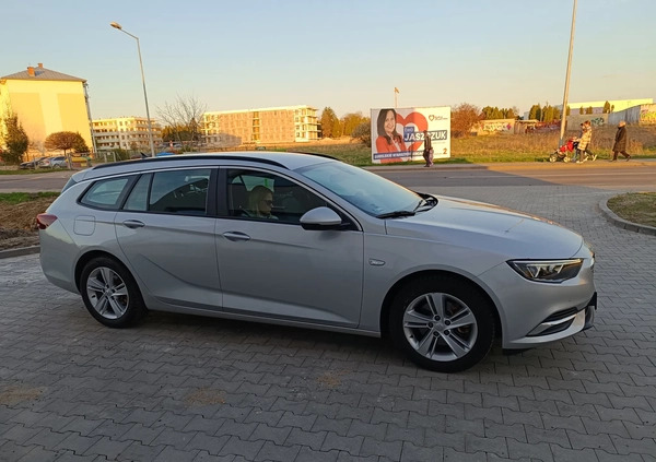 Opel Insignia cena 65000 przebieg: 133000, rok produkcji 2019 z Chełm małe 596